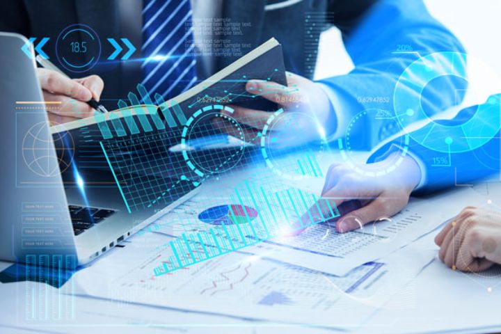 为什么这些老歌能撬开小武的青春保险箱？