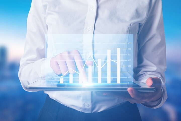 300115股票：一只被低估的数字经济先锋？